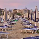 Need To Relax In Апартаменты *